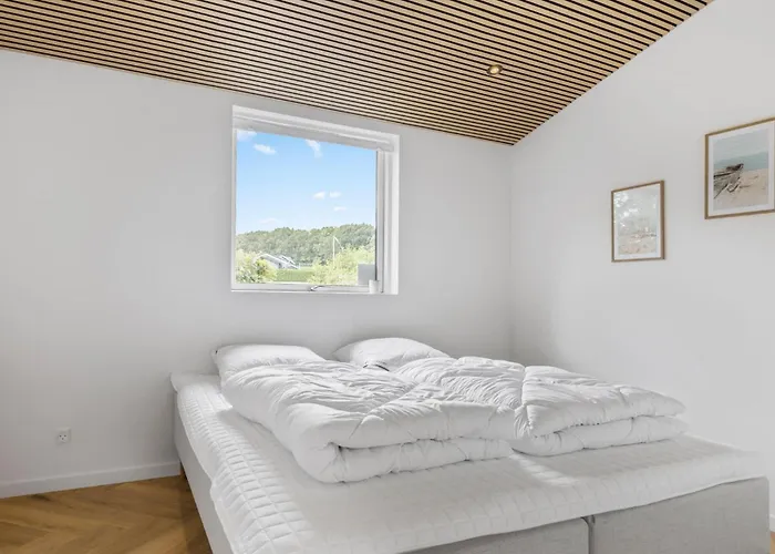 4 Bedroom Amazing In Sydals Sarup