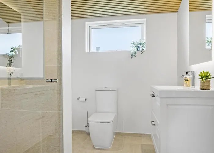 4 Bedroom Amazing In Sydals